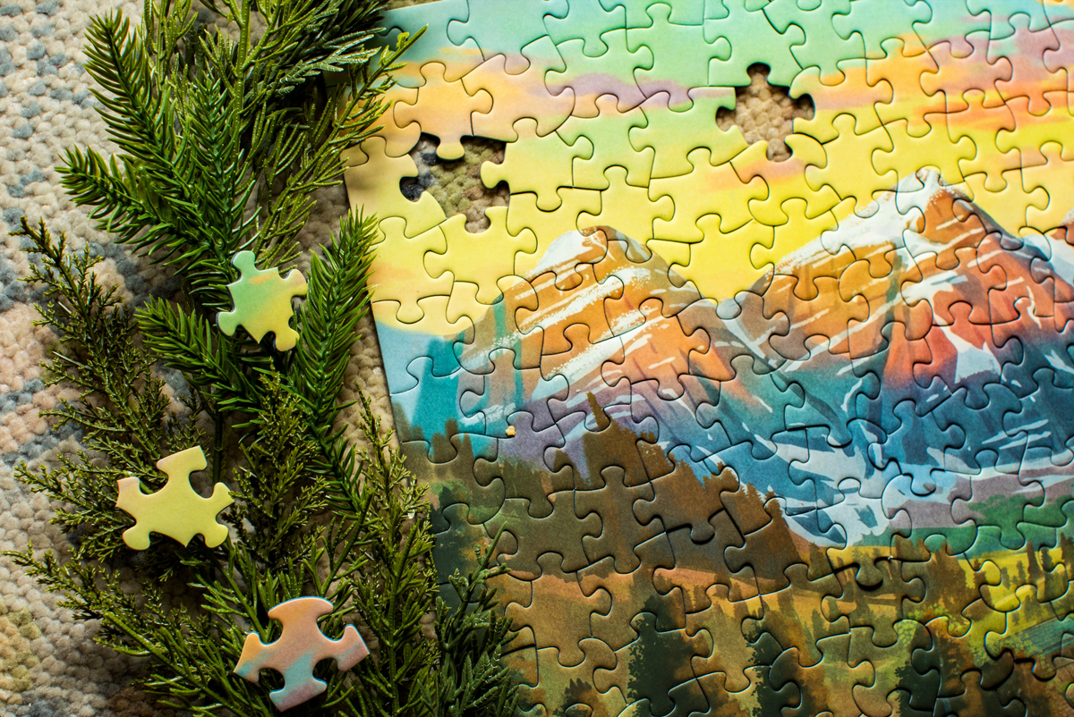Kashmir Valley 500 Piece Jigsaw Puzzle | Laila Luxury Puzzles - Jigsaw Puzzles - The Puzzle Center