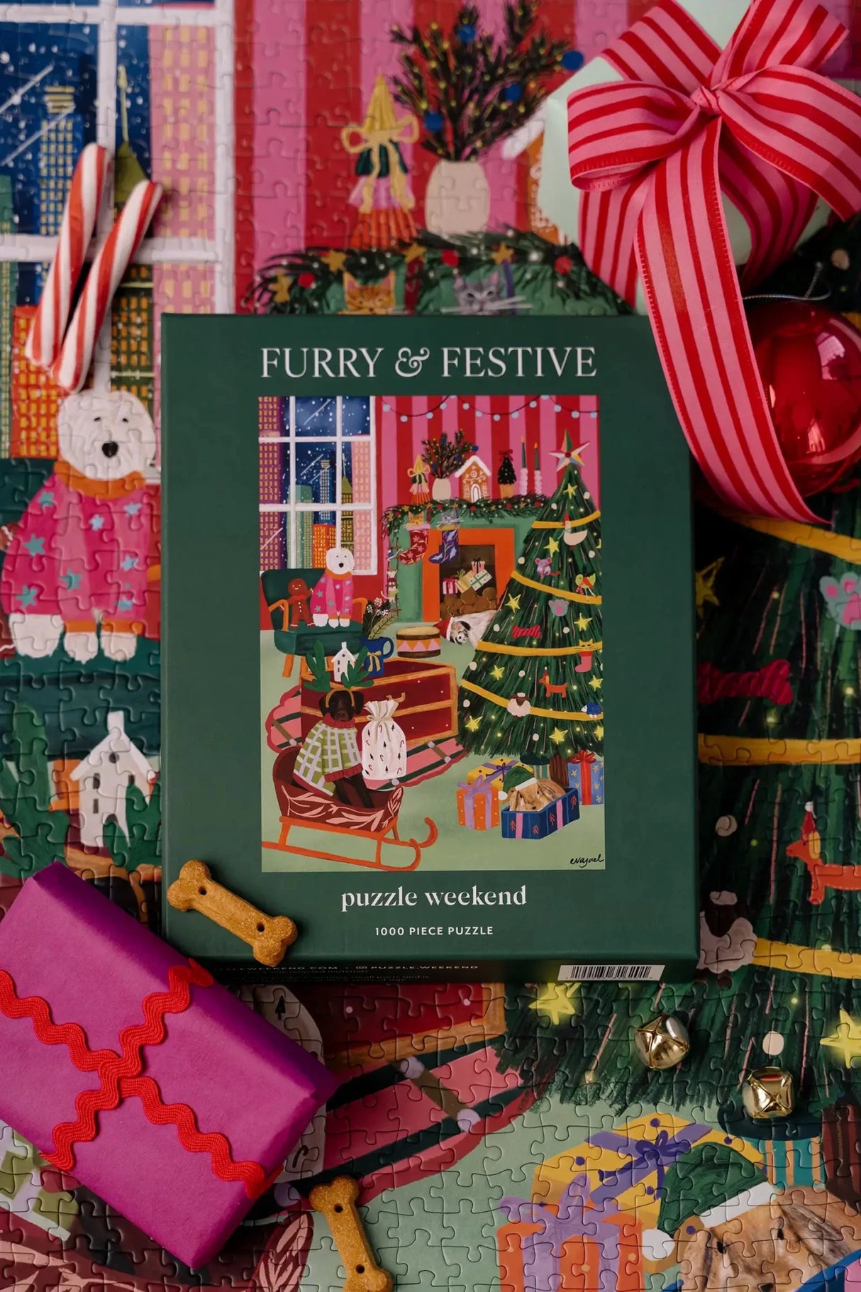 Furry & Festive 1000 Piece Jigsaw Puzzle | Puzzle Weekend - Jigsaw Puzzles - The Puzzle Center